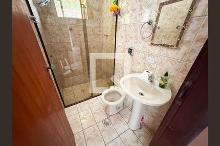 Casa à venda com 70m², 3 quartos e 1 vaga Casa à venda com 70m², 3 quartos e 1 vagaBanheiro do Quarto 2