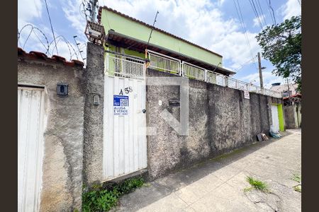 Casa à venda com 70m², 3 quartos e 1 vaga Casa à venda com 70m², 3 quartos e 1 vagaPlaca