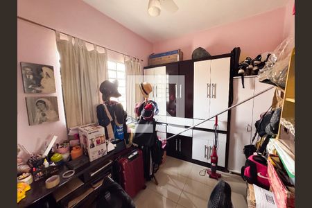 Casa à venda com 70m², 3 quartos e 1 vaga Casa à venda com 70m², 3 quartos e 1 vagaQuarto 2