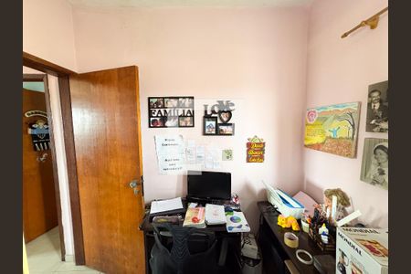 Casa à venda com 70m², 3 quartos e 1 vaga Casa à venda com 70m², 3 quartos e 1 vagaQuarto 2