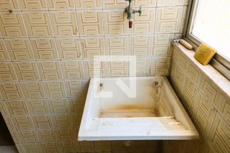 Apartamento para alugar com 66m², 2 quartos e 1 vagaÁrea de Serviço