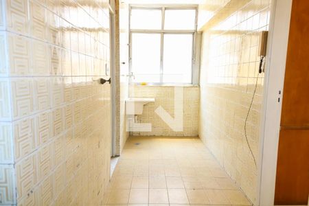 Apartamento para alugar com 66m², 2 quartos e 1 vagaÁrea de Serviço