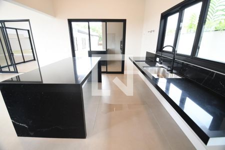 Casa de condomínio à venda com 450m², 5 quartos e 6 vagasCozinha