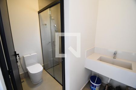 Casa de condomínio à venda com 450m², 5 quartos e 6 vagasBanheiro da Churrasqueira