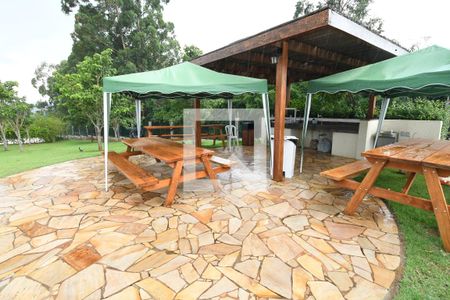 Casa de condomínio à venda com 450m², 5 quartos e 6 vagasÁrea comum - Churrasqueira