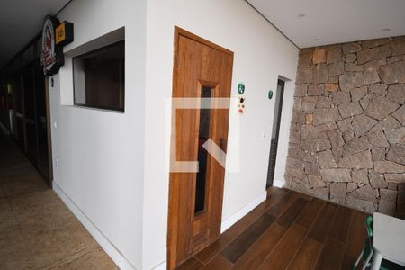 Casa de condomínio à venda com 450m², 5 quartos e 6 vagasÁrea comum - Sauna