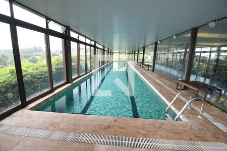 Casa de condomínio à venda com 450m², 5 quartos e 6 vagasÁrea comum - Piscina Aquecida