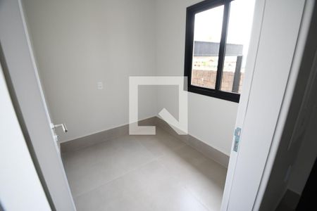 Casa de condomínio à venda com 450m², 5 quartos e 6 vagasQuarto de Serviço