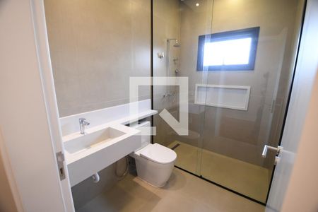 Casa de condomínio à venda com 450m², 5 quartos e 6 vagasBanheiro 2