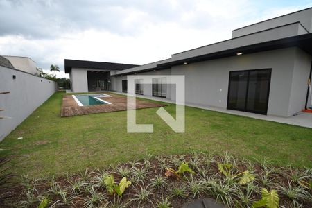 Casa de condomínio à venda com 450m², 5 quartos e 6 vagasJardim e Piscina