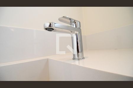 Casa de condomínio à venda com 450m², 5 quartos e 6 vagasLavabo 