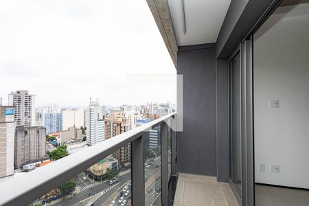 Varanda de kitnet/studio para alugar com 1 quarto, 22m² em Paraíso, São Paulo
