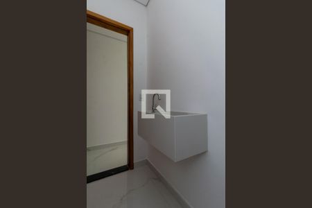 Casa à venda com 150m², 3 quartos e 2 vagas Casa à venda com 150m², 3 quartos e 2 vagasBanheiro 4