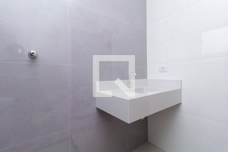 Casa à venda com 150m², 3 quartos e 2 vagas Casa à venda com 150m², 3 quartos e 2 vagasBanheiro da suíte 1