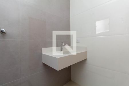 Casa à venda com 150m², 3 quartos e 2 vagas Casa à venda com 150m², 3 quartos e 2 vagasBanheiro da suíte 3