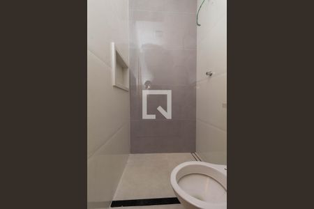 Casa à venda com 150m², 3 quartos e 2 vagas Casa à venda com 150m², 3 quartos e 2 vagasBanheiro da suíte 2