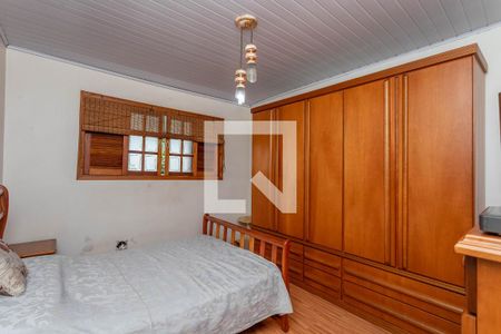 Casa à venda com 197m², 5 quartos e 2 vagasCasa 2 - Quarto 1