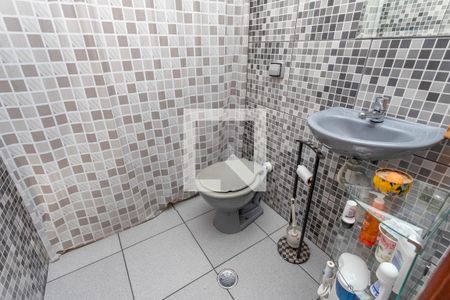 Casa à venda com 197m², 5 quartos e 2 vagasCasa 2 - Banheiro