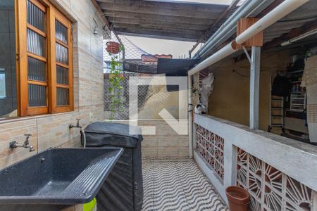 Casa à venda com 197m², 5 quartos e 2 vagasCasa 2 - Área de serviço