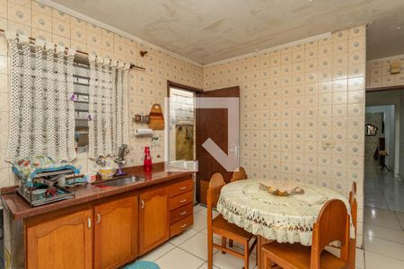 Casa à venda com 197m², 5 quartos e 2 vagasCasa 1 - Cozinha