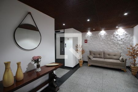 Apartamento à venda com 65m², 3 quartos e 2 vagasHall de Entrada do Prédio