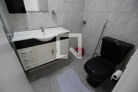 Apartamento à venda com 65m², 3 quartos e 2 vagasBanheiro Social