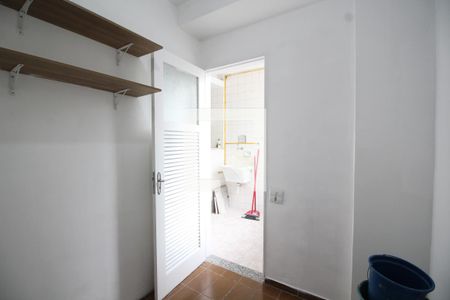 Apartamento à venda com 65m², 3 quartos e 2 vagasQuarto de Serviço