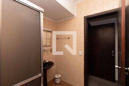 Casa à venda com 150m², 3 quartos e sem vaga Casa à venda com 150m², 3 quartos e sem vagaBanheiro Social