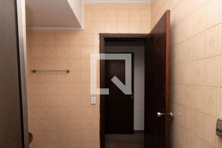 Casa à venda com 150m², 3 quartos e sem vaga Casa à venda com 150m², 3 quartos e sem vagaBanheiro Social