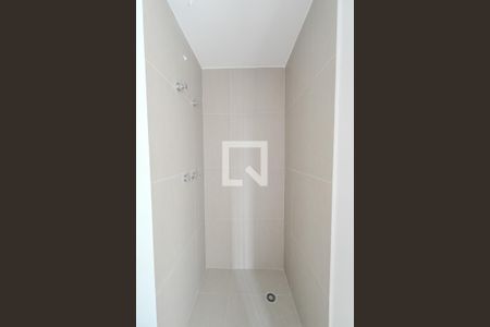 Banheiro de kitnet/studio à venda com 1 quarto, 20m² em Bela Vista, São Paulo