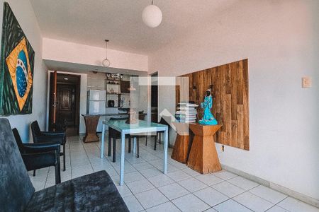 Sala de apartamento para alugar com 1 quarto, 58m² em Ondina, Salvador
