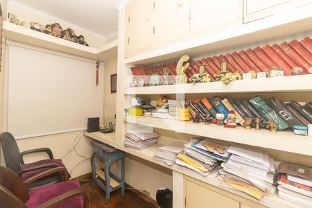 Quarto 1 de casa à venda com 4 quartos, 300m² em Jardim da Gloria, São Paulo