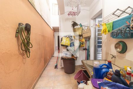 Casa à venda com 300m², 4 quartos e 2 vagasÁrea de Serviço