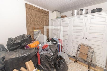 Casa à venda com 300m², 4 quartos e 2 vagasQuarto de Serviço