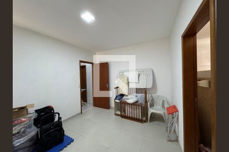 Casa de condomínio à venda com 380m², 4 quartos e 2 vagas Casa de condomínio à venda com 380m², 4 quartos e 2 vagasSuíte 3