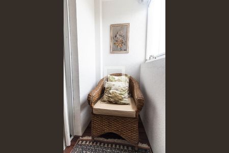 Apartamento à venda com 110m², 3 quartos e 2 vagas Apartamento à venda com 110m², 3 quartos e 2 vagasVaranda