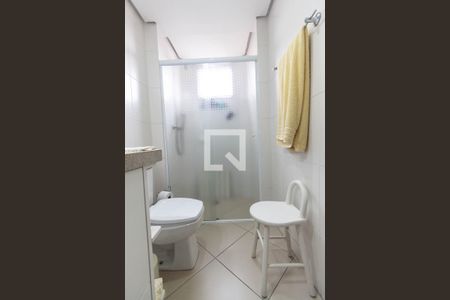 Apartamento à venda com 110m², 3 quartos e 2 vagas Apartamento à venda com 110m², 3 quartos e 2 vagasBanheiro