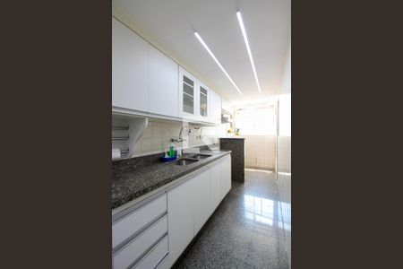 Apartamento para alugar com 110m², 3 quartos e 2 vagasCozinha