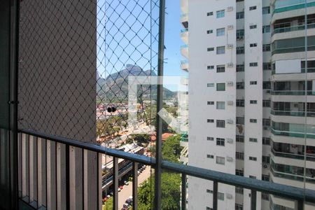 Apartamento para alugar com 110m², 3 quartos e 2 vagasVaranda