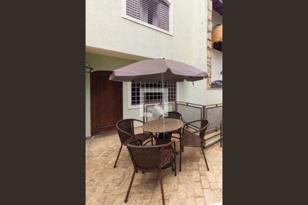 Casa à venda com 120m², 3 quartos e 1 vagavaranda