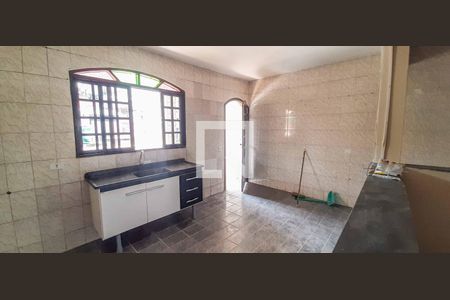Casa para alugar com 100m², 3 quartos e 1 vagaCozinha