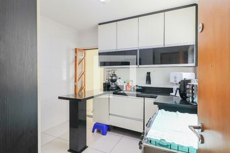 Casa à venda com 150m², 3 quartos e 2 vagasCozinha