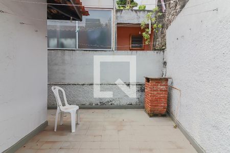 Casa à venda com 150m², 3 quartos e 2 vagasQuintal
