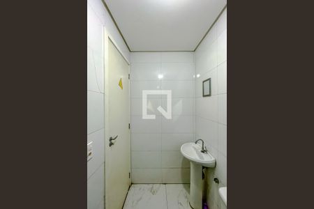 Banheiro de apartamento à venda com 1 quarto, 25m² em Vila Prudente, São Paulo