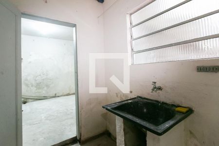 Casa para alugar com 50m², 1 quarto e sem vagaÁrea de Serviço