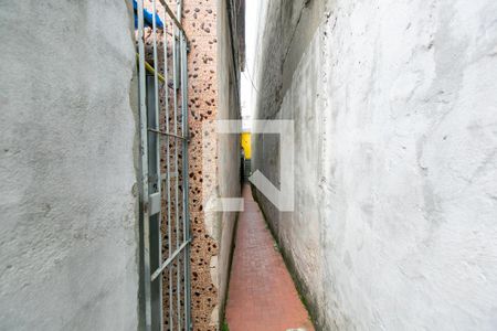 Casa para alugar com 50m², 1 quarto e sem vagaCorredor - Entrada 