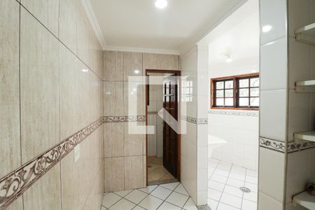 Casa à venda com 330m², 2 quartos e 6 vagasÁrea de Serviço