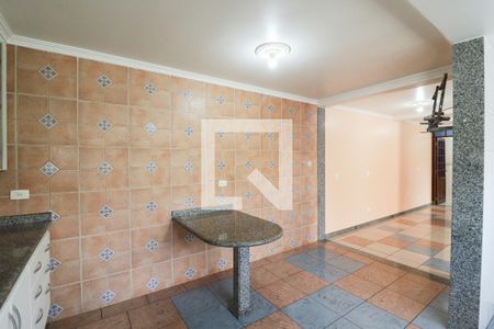 Casa à venda com 330m², 2 quartos e 6 vagasCozinha