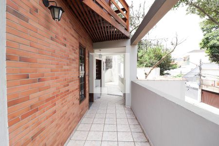 Casa à venda com 330m², 2 quartos e 6 vagasÁrea Comum
