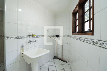 Casa à venda com 330m², 2 quartos e 6 vagasÁrea de Serviço